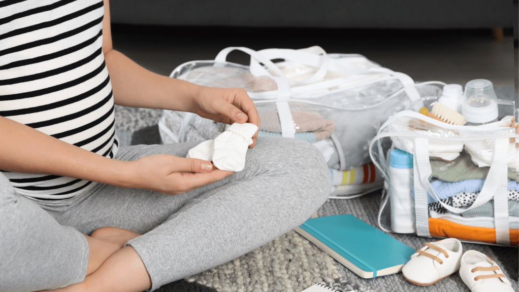 Having The Baby: 5 Things You Didn’t Think Of For Your Hospital&nbsp;Bag